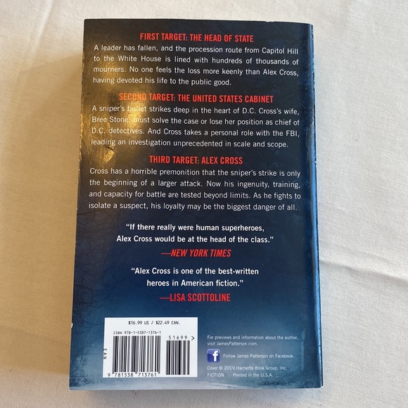 3 James Patterson Books - Picture 5 of 8